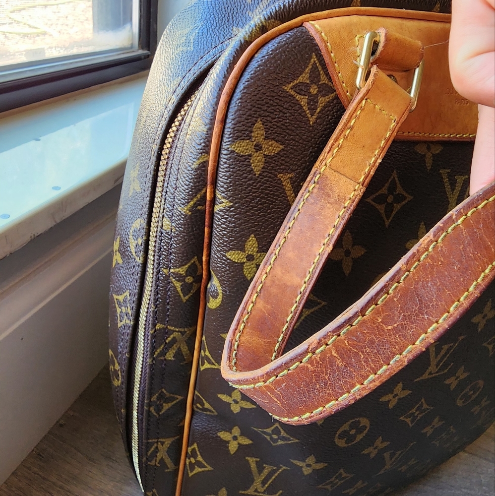 Louis Vuitton Excursion Handbag #travel #overnight  bag - Picture 10 of 16